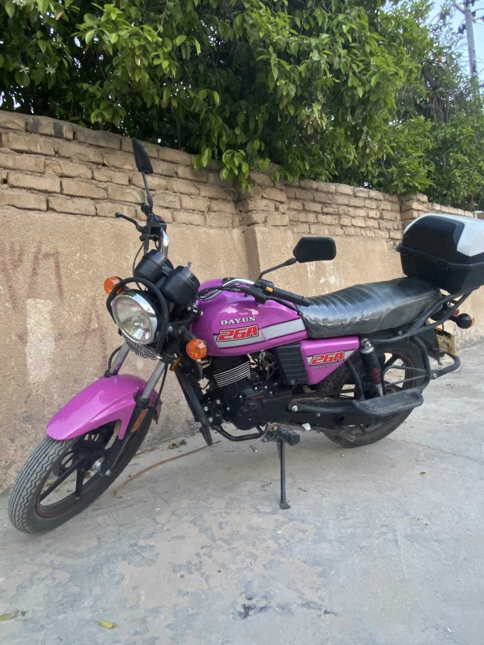 دايون 2023 
أورق اصولي مع سنويه 
مكفوله كفاله عامه
السعر مليونين وربع
وبيها مجال للشراي 
***********
