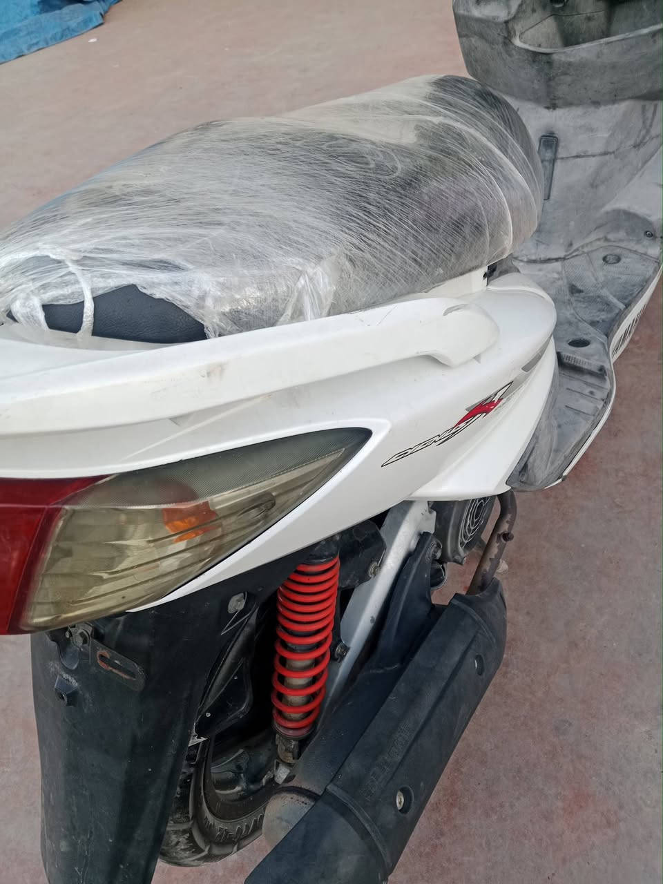 سلام عليكم سكنس كابريتر صالي سبوع منزله رمبه اخذاته12 ورقه شراي بس لاتكسر بيه حتاجيت  بغداد رقم ***********
