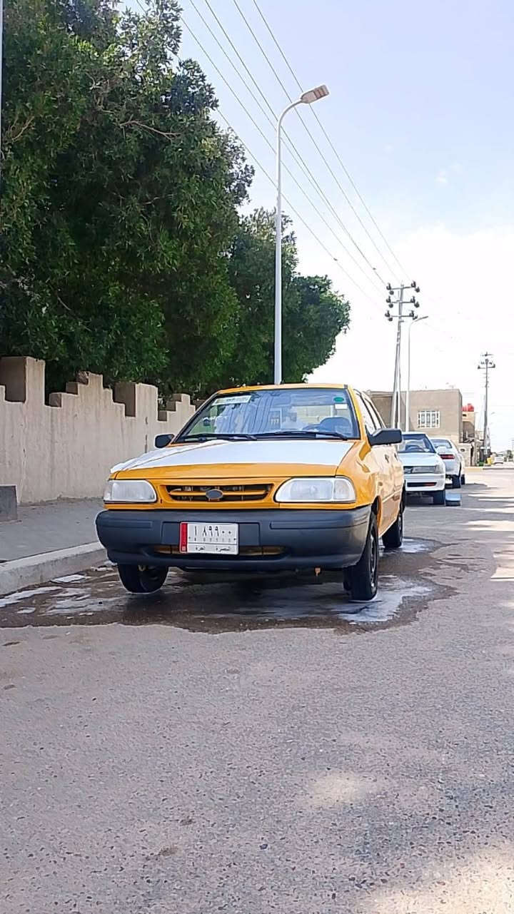 سلام عليكم  سايبه 2018 مصفره غرامه وهيءه مكفولة  تبريد وتخم تاير  حداده سياره احلى من الصوره محركةبداية تبخير السعر 38 وبها مجال قليل *********** واتساب متواجد البصره .. الزبير
