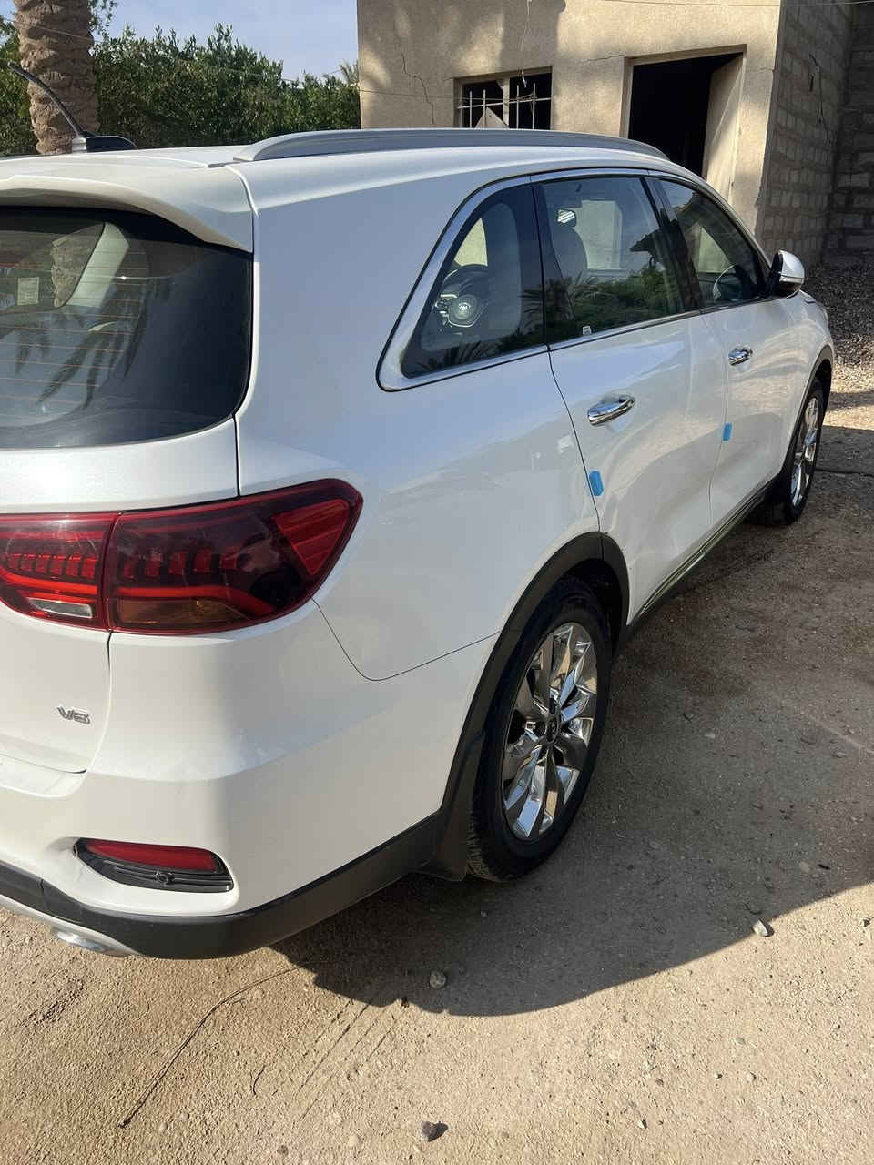 ‏‎سلام عليكم
للبيع 

كيا سورنتو 2018 خليجي   شكل 20

موصفات//

بنرامااا

 

6 سلندر 3.5

7 راكب 

3 قطع تبريد 

بصمة 

بصمة ابواب 

جنطة كهربائية 

جنطة ذكية 

كشنات جلد

كشنات كهرباء

نقطة عمياء 

تحديد مسار 

مانع نزلاق 

5 انظمة قيادة 

دبل شباك 

اوتو هولد 

نظام ترحيب 

4 جامة اوتو 

ويل كروم 19

حساسات امامي و خلفي 

اشاير بل مري 

كروز سرعة 

تحكم استرن 

لايت زنون 

سياره بيه صبغ بنيد فقط صبغ اثر طخه خفيف سياره احلى من صور ماشيه 128الف

🟩 السعر المطلوب /233$

رقم الهاتف

موقع// البياع  ::منطقه الري


**إذا كنت صاحب هذا الإعلان وتريد حذفه لأي سبب، رجاءا أرسل رسالة إلى الدعم الفني**