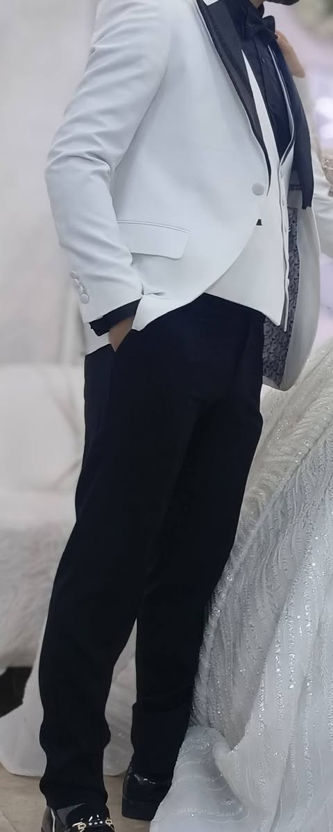 قاط رجالي كامل سعره 60 وبي مجال وزي تخرج يلبس سبعه أو ثمن سنين سعره 10 النجف, العراق


**إذا كنت صاحب هذا الإعلان وتريد حذفه لأي سبب، رجاءا أرسل رسالة إلى الدعم الفني**