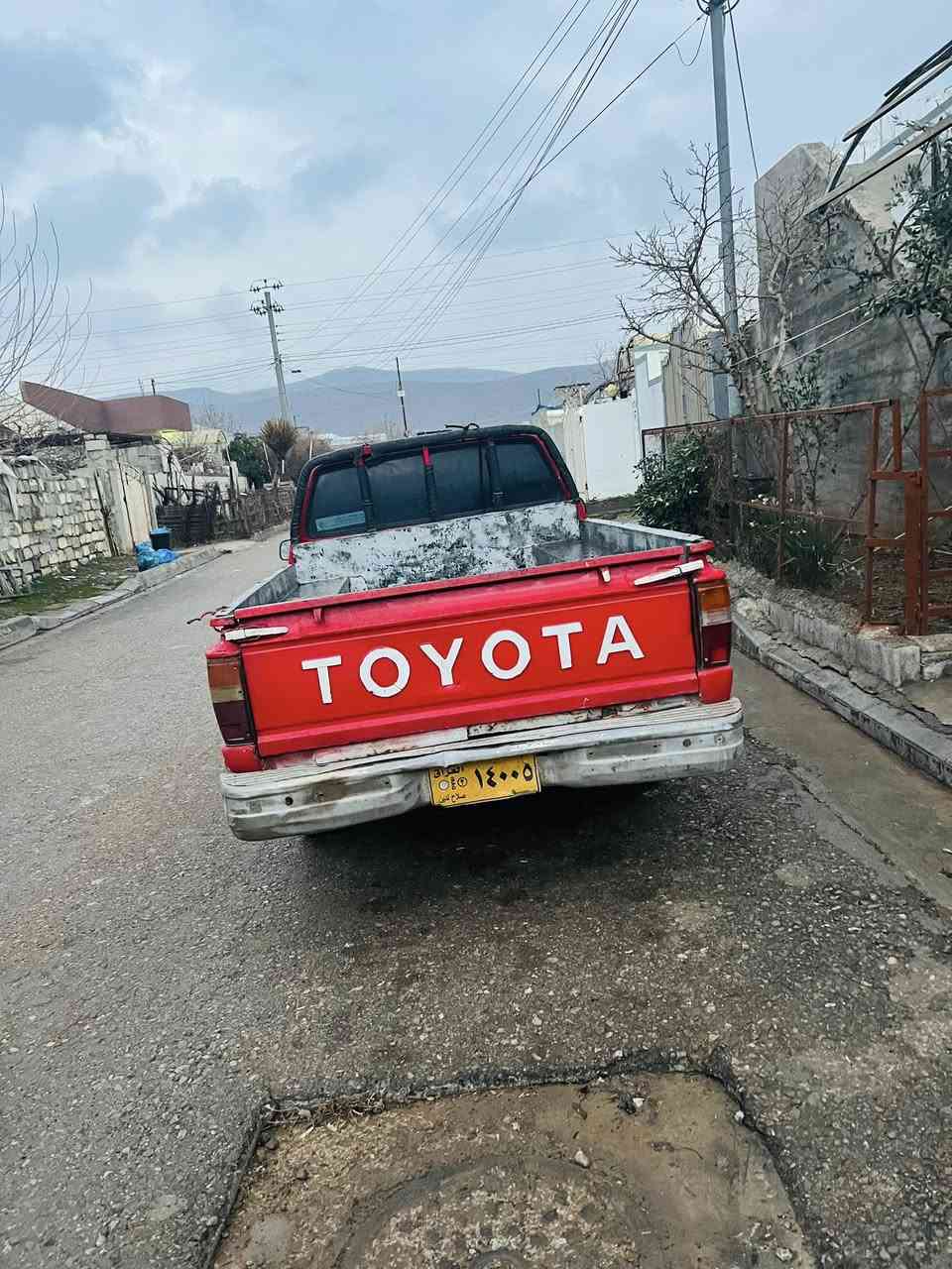 توێتا پیکاب بۆ فرۆشتن مۆدیل 85مەکینەی ٣وای بێ کێشەیە ئاڕمی سۆرانی لەگەڵە سەنەویلەگەڵە کارابای مەز بوتە چوار تایەی لۆکی لە ژێرە ماڵی کەسابەتە سعری١٧گەڵاو مەجالێکی برایانە***********
