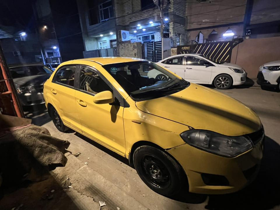 شيري فلاوين 2012رقم بغداد إنكليزي بسمي كير ومكينة كورلة الحديث 1600خير من الله صدر جديد الداخل جديد السيارة خير من الله تخم تاير جديد شاشة تاب العنوان بغداد السيدية ***********السعر 40بيع أو مراوس
