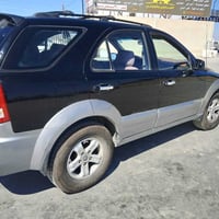 سورنتو ٢٠٠٥ • خليجي • الكوت