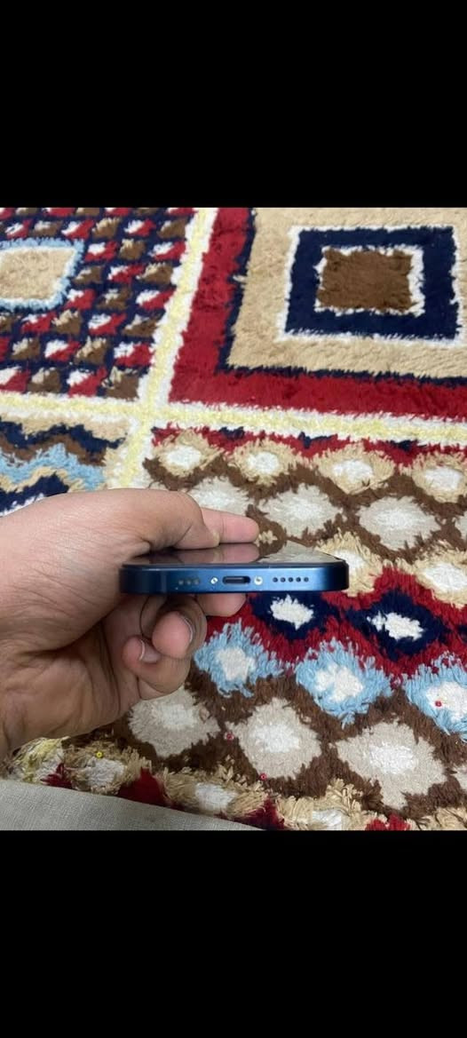 سلام عليكم ايفون 13 عادي مبدل شاشه احسن نوعيه وبطاريه معلايه 100 ذاكره 128 الجهاز كامراته واكفه وفيس ايدي شغال بس صلح الكامرات اريد ب 190 مكاني بغداد عامريه


**إذا كنت صاحب هذا الإعلان وتريد حذفه لأي سبب، رجاءا أرسل رسالة إلى الدعم الفني**