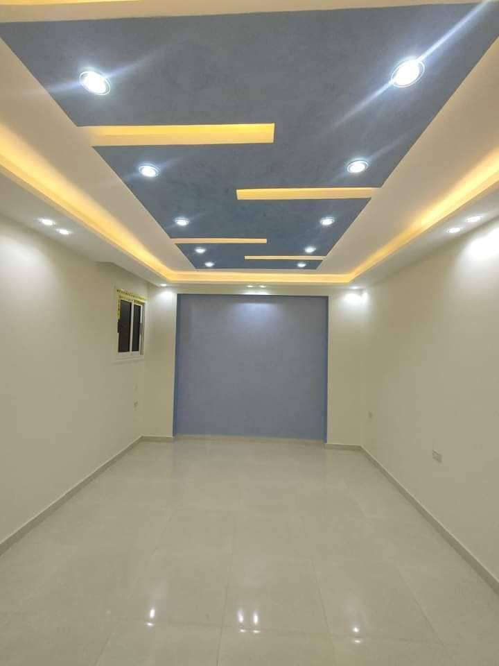 معلم صباغ  موجود في كربلاء ***********
