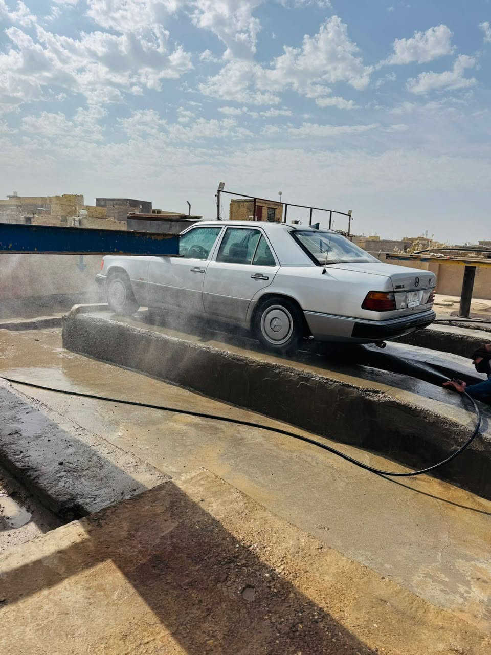 سلام عليكم مارسدس دب لبيع فقط موديل ٨٩ رقم بغداد مشروع وطني سياره جاهزه من كلشي كير مكينه بلكارتون تبريد حداديه سعر ٦٥ وبيه مجال مكاني ذي قار قضاء الشطره ***********
