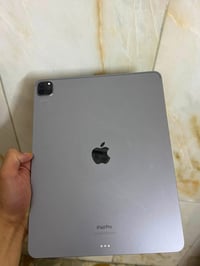 آيباد M2 • ١٢٠ فريم • مبين بالصور