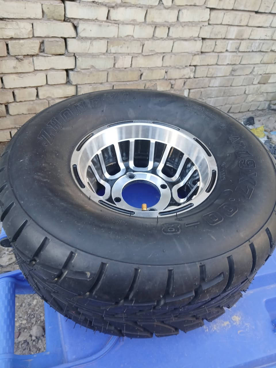 للبيع ويل و تاير جدد بس 1 سعر  100 الف توصيل موجود بغداد


**إذا كنت صاحب هذا الإعلان وتريد حذفه لأي سبب، رجاءا أرسل رسالة إلى الدعم الفني**