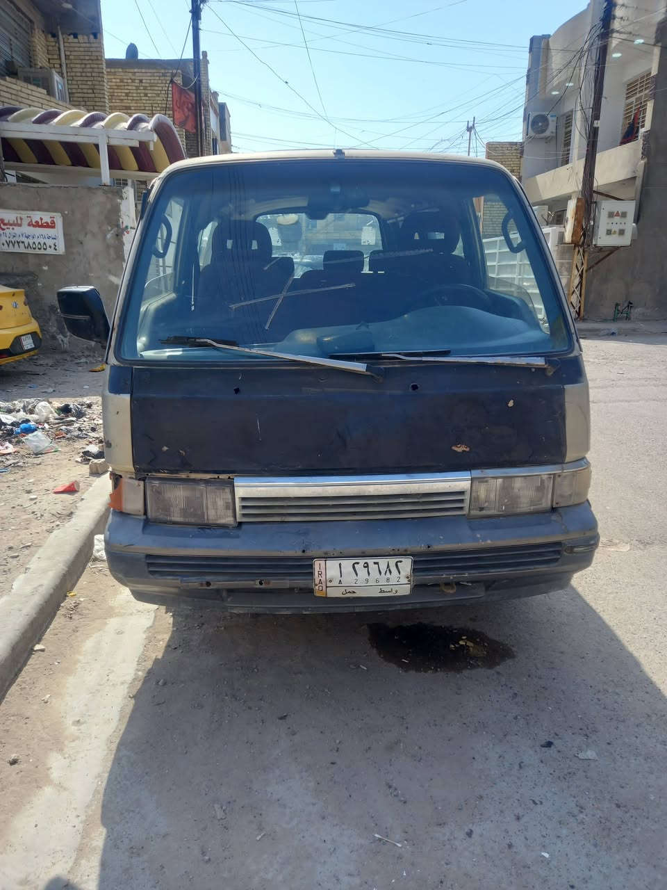 سلام عليكم. للبيع أو مراوس نيسان باص رقم واسط الماني  حمل موديل 90 حمل يعني خلصان من الهيئه ولنقابه مكينه بانزين بلاديه گير أوتو بلادي خير من الله أكسل نضيف سنويه نافذه من سنة 20 صاحبها الشرعي قريب علي يعني تحويل نقص كشنات خانتين يعني نقص ست نفرات رايدها 25 وبيها مجال عنوان بغداد لعبيدي ***********
