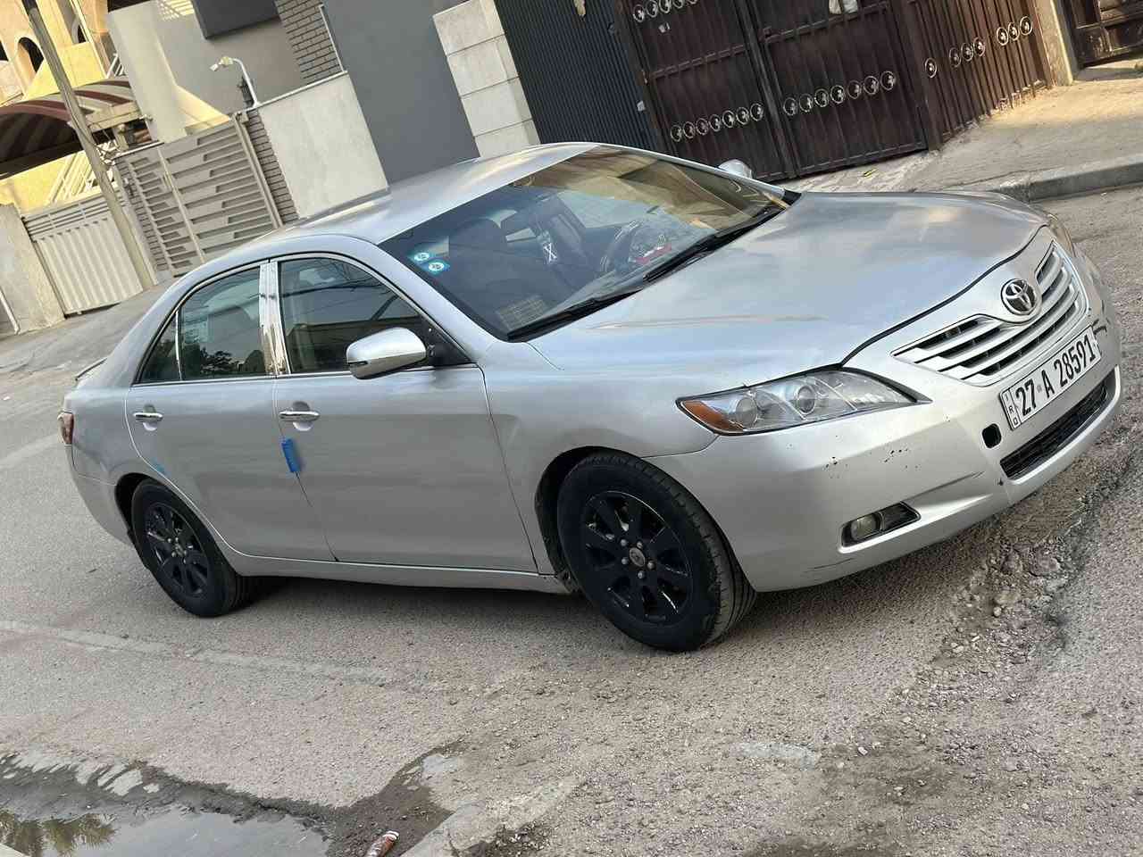 السلام عليكم 🫡              
***********

كامري (2009)

                         السعر(  78  ) 🔒 🔒 قفل 

وارد امريكي 4سلندر محرك 2400المرغوب
كير ومكينه خير من الله 
ضربتها جاملغ وبنيد 
بيها اربع قطع صبغ ابيعلك حزام 
صدر امامي خلفي جديد 
تخم تاير جدد باتري جديد 
تبريد وتدفئه شغالات 
رقم انكليزي واسط 
سياره ناعمه وبلعافيه علياخذها 
مكان السياره الغدير شارع التوت
