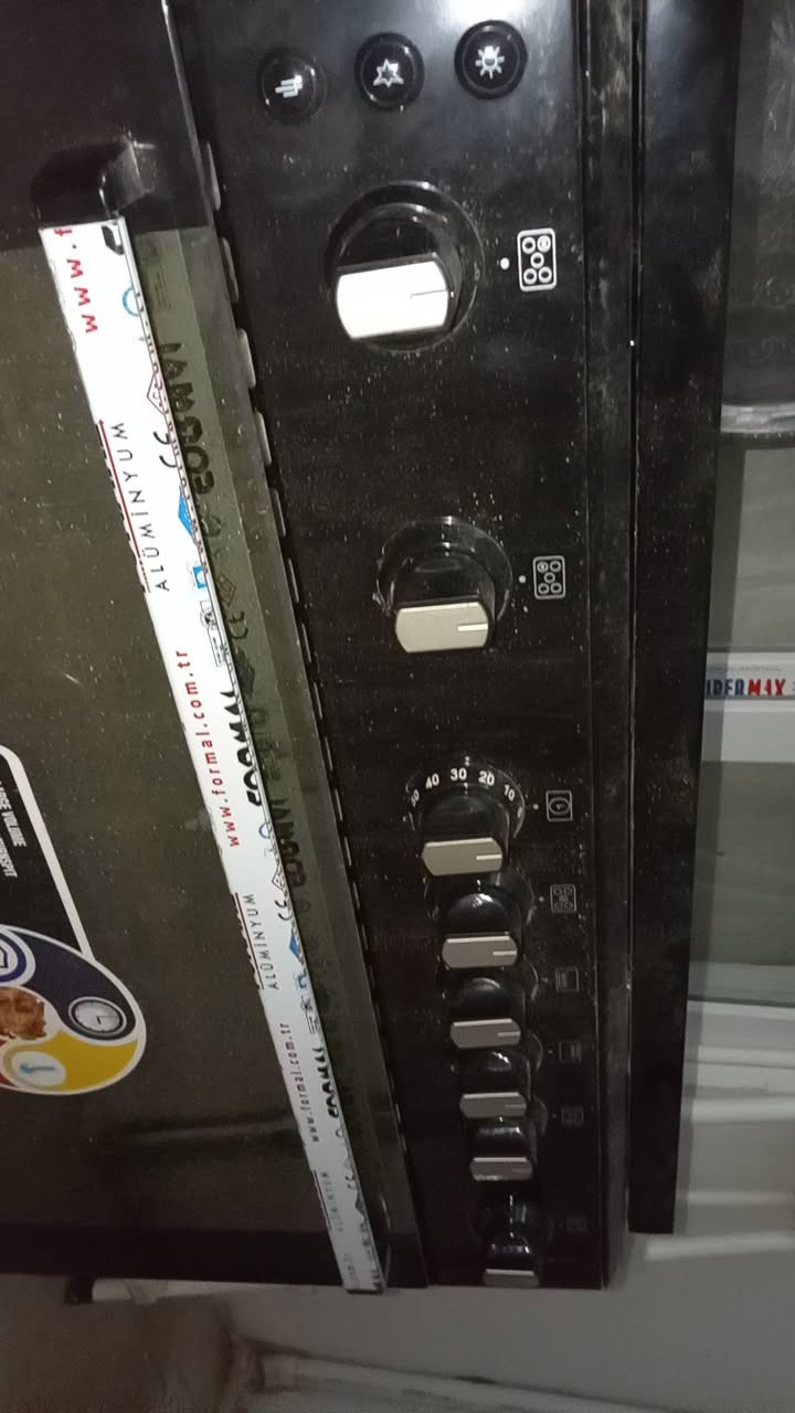 طباخ لوك بل كارتونه مامستخدم نهايتناا وفرن بي صنيه عدد ثنين. نوعيه زينه للبيع


**إذا كنت صاحب هذا الإعلان وتريد حذفه لأي سبب، رجاءا أرسل رسالة إلى الدعم الفني**