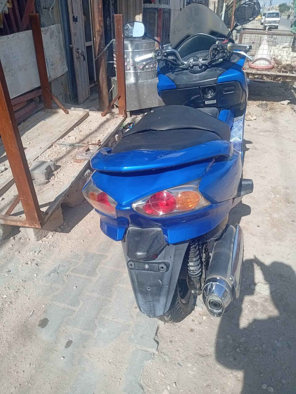 سلام عليكم فورز 010مكينه نعمه وشلعه كهرباياته كله شغاله تخم تاير زنون عالي ناصي اي بي اس ام بي ثري عميه بلاد وهاي نضافته كدامكم وحلى من الصورة دراجه تخبل بمعنه الكلمه السعر خاص الشراي يتصل رقمي ***********العنوان كربلاء بيها اوراق منفيس
