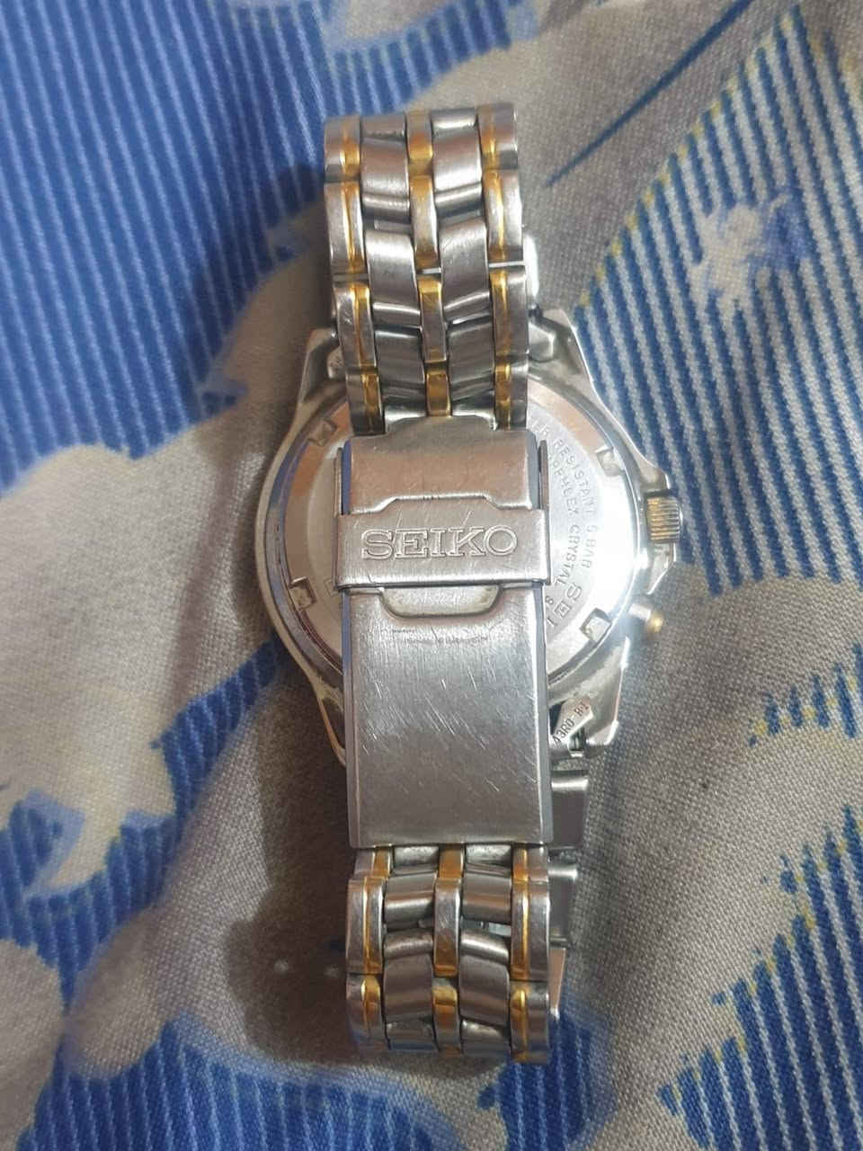 سايكو كاينتك
بطارية اوتو
نظافة 90%
مثل ما موضح بل صورة طلاء يتبولش
الساعة اصل وفصل ياباني
بطاريتها قريبة الانتهاء
اعلى سعر توصل ابيع


**إذا كنت صاحب هذا الإعلان وتريد حذفه لأي سبب، رجاءا أرسل رسالة إلى الدعم الفني**