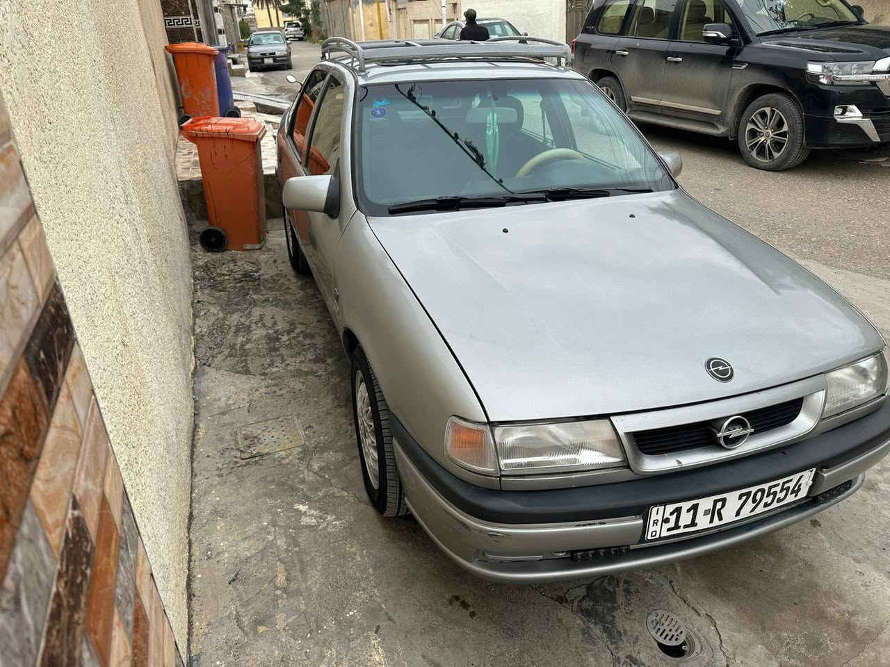 السلام عليكم
اوبل فكتره هاج باك
السياره مصبوغه عام جماليه
تخم تاير جديد
باتري جديد
لايت زنون 
مكينه وكير مكفوله
كير اوتو
محرك 1800
مديل 1992
السعر 45 وبي مجال حك الجيه
مكانه بغداد الشعب
***********
