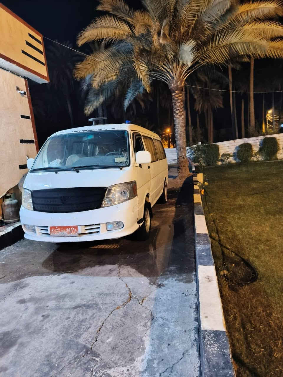 فوتون ٢٠٠٩ سياره معمره تعمير كامل جاهزه عع اخر حبايه مكينه وكير واكيل وحداديه كله نفض بدون تحويل مكان كربلاء السعر ٢٨ وبيها مجال بسيط *********** ترهم مراوس
