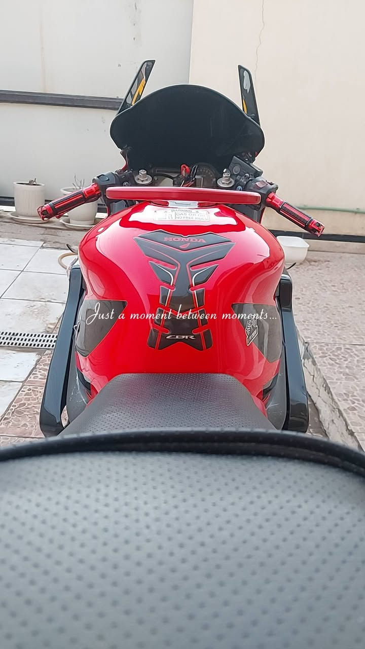 f4i
كفاله عامة ، اوراقها كامله 
ممتواجد ع فيس 
***********
