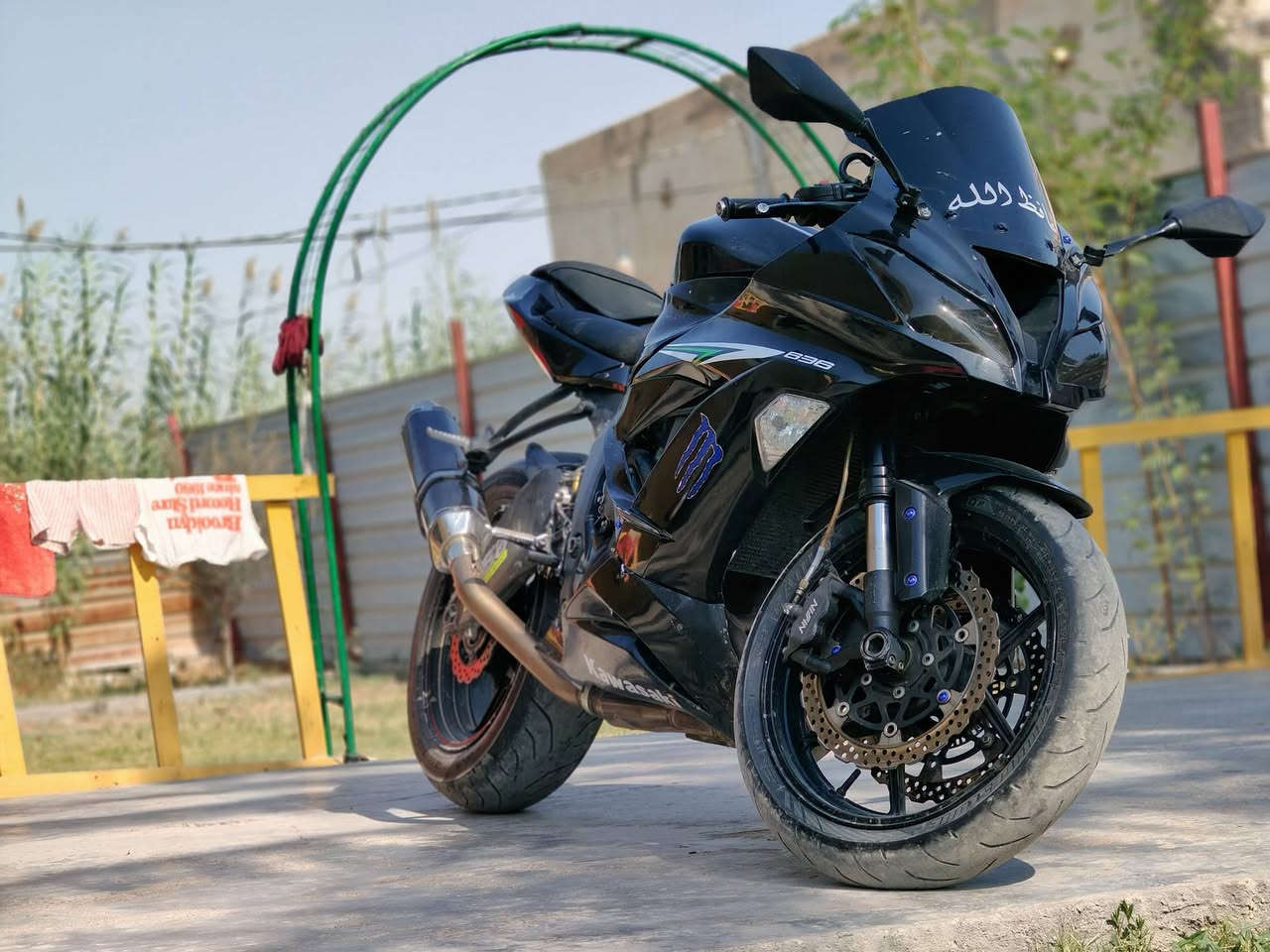 كوساكي نينجا محرك 636 موديل 16 الدراجة نقصهة انتركت مال دشبول وبريك خلفي يرادلة  عنبار والكفرات تجاري مكينة ما مفتوحة سعرها 30 
الشراي اتصل ***********
