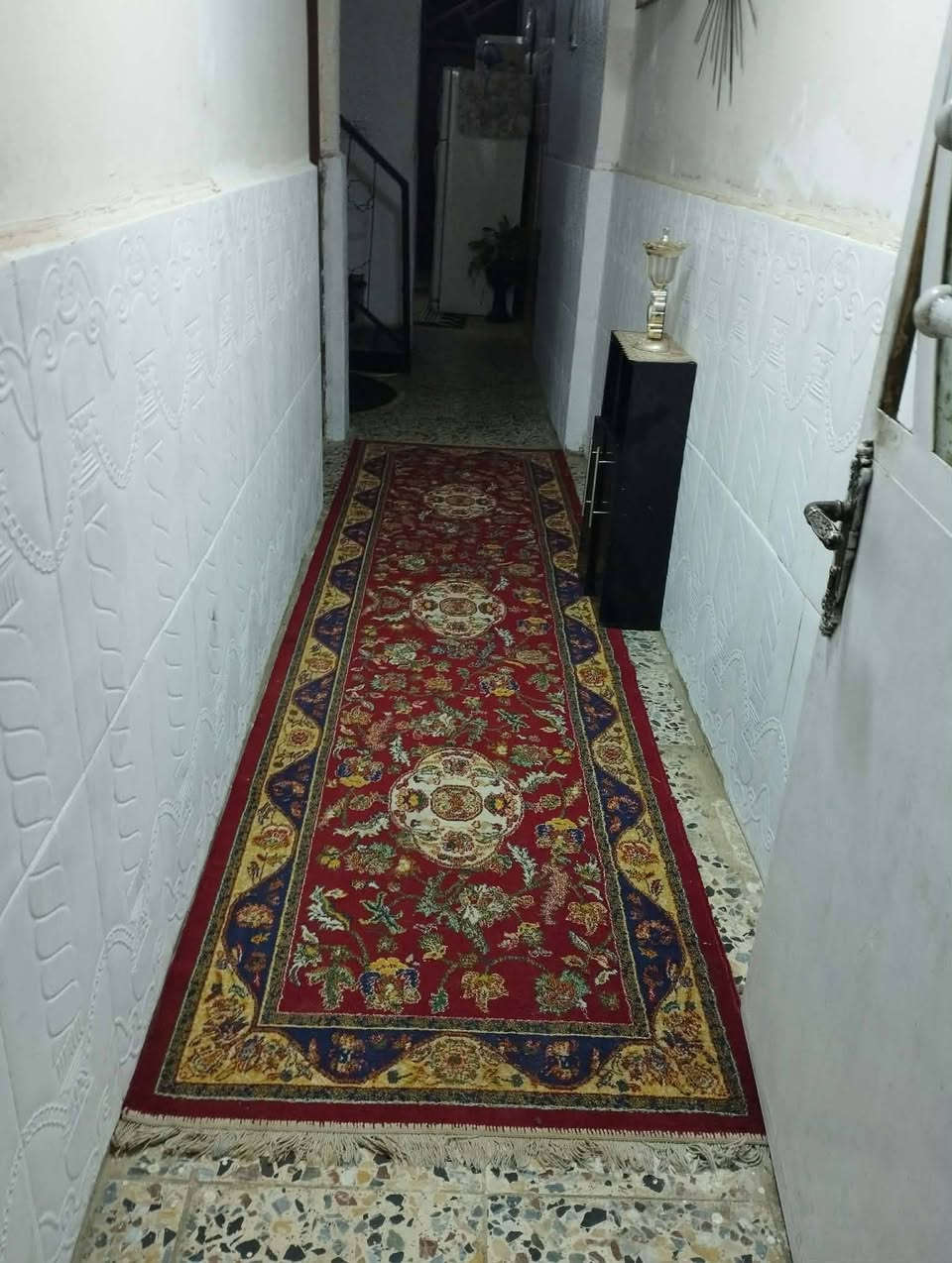 دار للبيع منطقه الخمستلاف  مساحه 100 واجه 5  نزال 20 اربع مراحل طابق واحد  يم مدرسه العراق المنتصر


**إذا كنت صاحب هذا الإعلان وتريد حذفه لأي سبب، رجاءا أرسل رسالة إلى الدعم الفني**