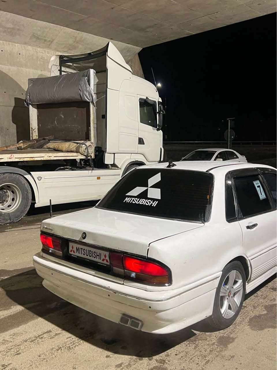 گلاند مۆدیل ٨٩ ئارم پلاستیکی سلێمانیە سیارەکە مالی دۆستە گێرو مەکینە بەشەرت مەکینە ٦٣ مەرخوبە رەقەم تەلەگۆن (***********)(***********) نرخیشی داوای ٢٥ مەجالی برایانە ئەکەم سوران, أربيل
