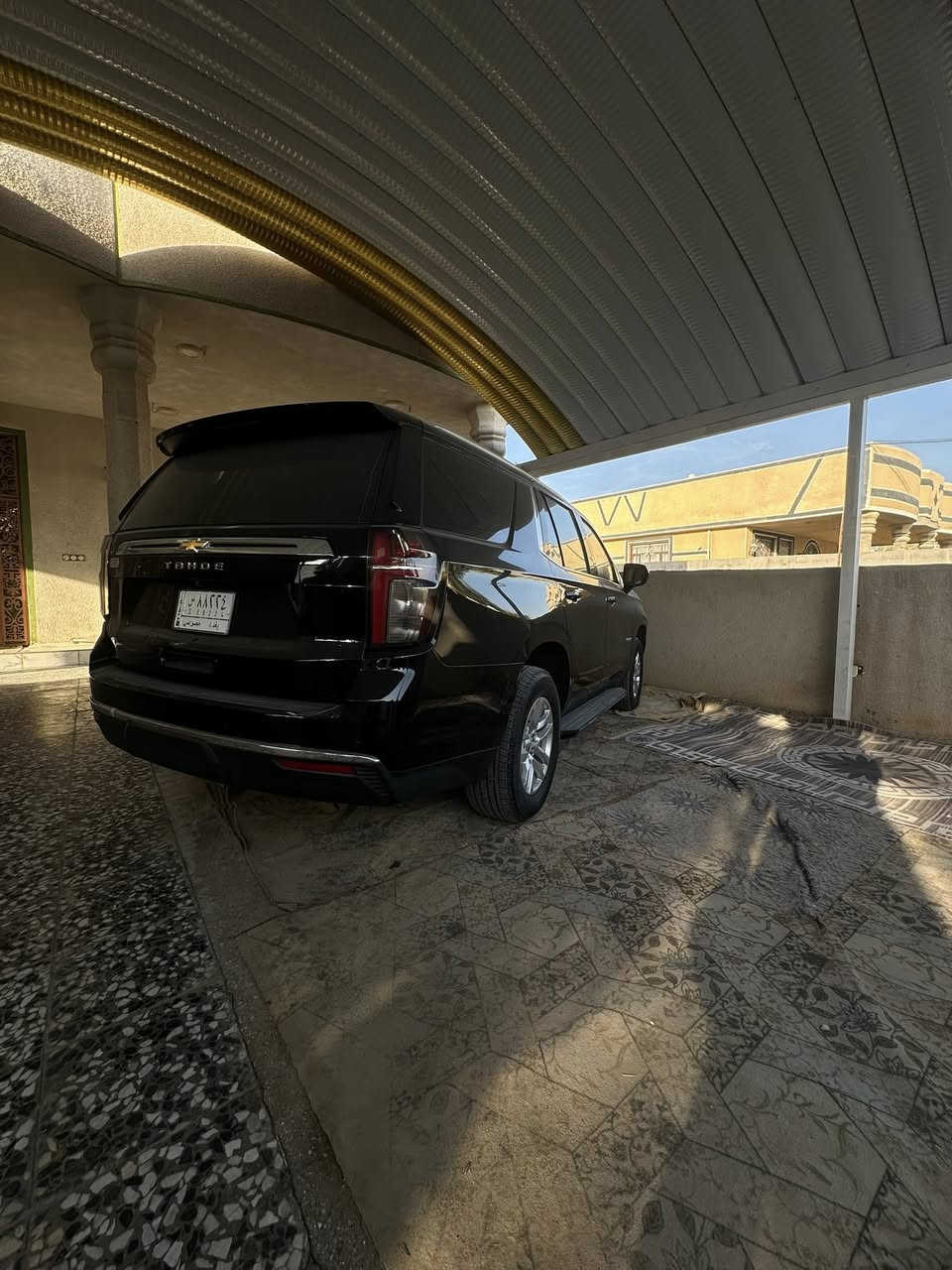 تاهو 2023LS بأسمي كفاله عامه زيرو ماشيه 5 ألف و290 كيلو سعر 550 وبيها مجال بيع سريع ***********
