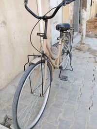 بايسكل للبيع ب 140 وبي مجال حجم 26 نظيف اللي يريده هذا ارقامه    07802...