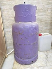 دبات غاز للبيع عدد 4   الاستفسار 07823581654