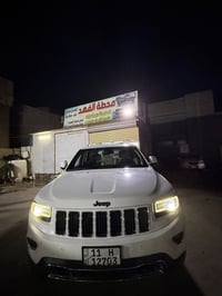 جيب 2014خليجي  سياره قطعه وحده فقط صبغ والسونار موجود بل منشور  سياره ...
