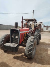 للبيع موديل ٢٠٠٠ جاهز اتصال ٠٧٨٢٩١٩٠٢٤٣ حجم ١٢٠ فوركسن