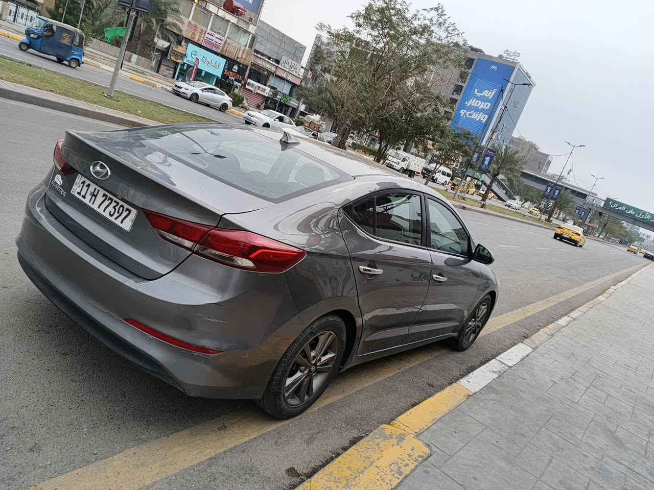 السلام عليكم النترا 2018 وارد امريكي فقط بدون دواخل بدون صبغ سياره جاهزه باسمي جير ومحرك مقفولات سياره جاهزه بدون نقوصات ماكينه 2000 السياره فول واحد على واحد سعر 125 وبيها مجال غير متواجد على الفيس رقم الهاتف *********** غير متواجد على الفيس
