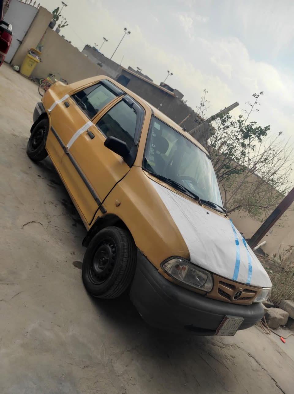 السلام عليكم  
للبيع سايبا موديل 2017 رقم بصره تحويل اي وقت يعجبك بسم شركه ابن بلد تخم تاير حداده جديده كير جديد محرك بي خيط تبخير  دواخل نضيفه جدا سياره جاهزه ما نقصها اي شي كبل تأخذه الشارع  السعر 22 بيهه مجال مكان السياره البصره ***********
