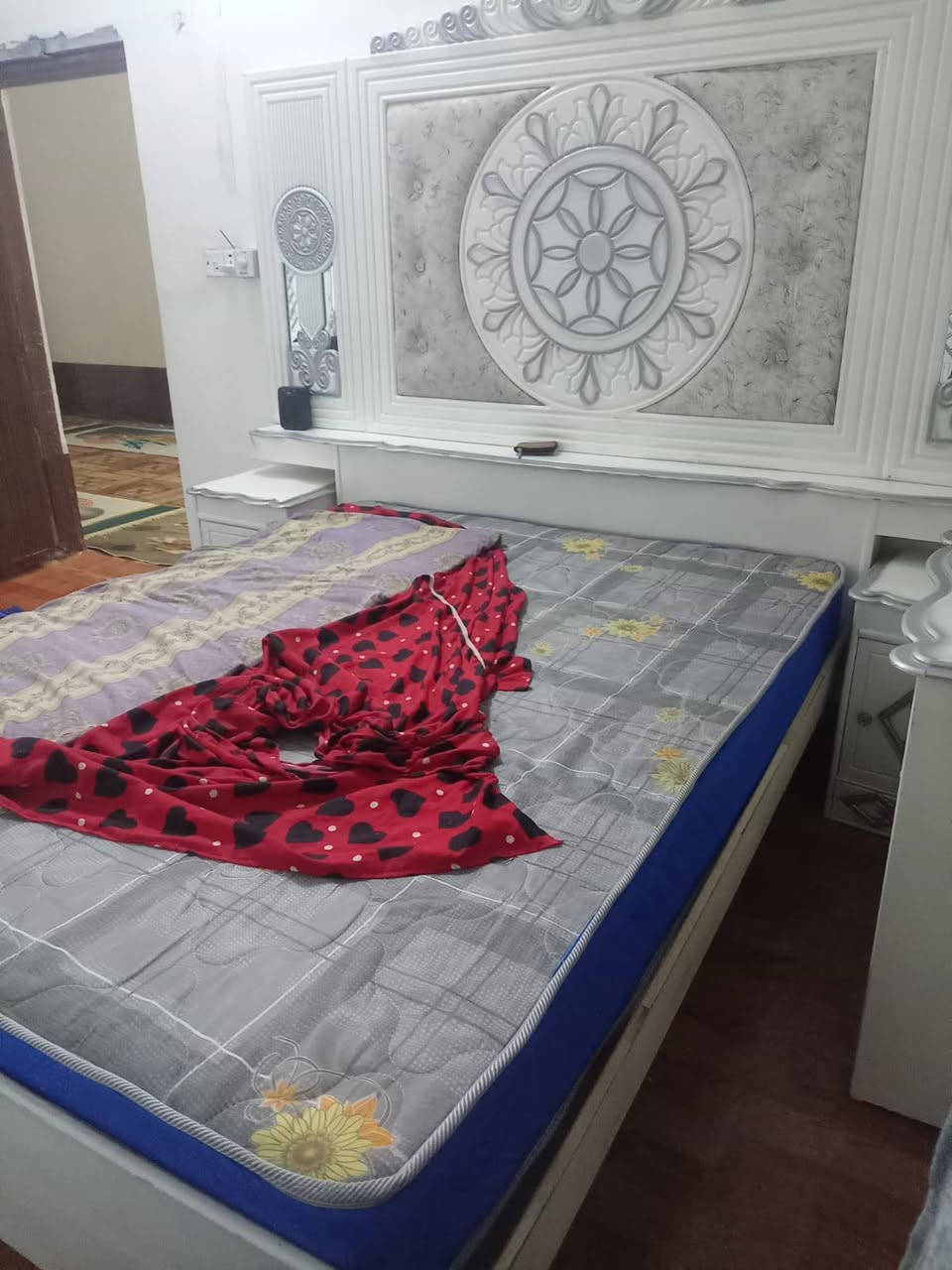 غرفه تركي  للبيع الستفسار ع رقم الهاتف ‏(‪***********‬‏) فقط اتصال... غرفه جديده
