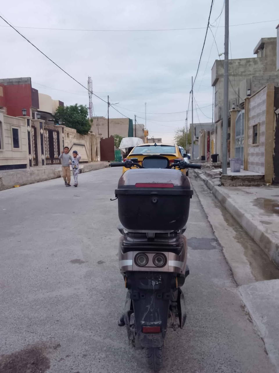 السلام عليكم
دراجه الغنيه عن التعريف 318

ملف (2000) حقيقي

السرعه الحقيقيه 85

عدد البطاريات 6 حجم كبير 

نضام الرجوع الى الخلف (R)

مثبت سرعه + لايتات عالي  (زينون)

٤ نمرات +بريك الامامي دسك + الخلفي دسك

يشتغل عن طريق البصمه + سويچ

السعر 600 وبي مجال حك جيتك


**إذا كنت صاحب هذا الإعلان وتريد حذفه لأي سبب، رجاءا أرسل رسالة إلى الدعم الفني**