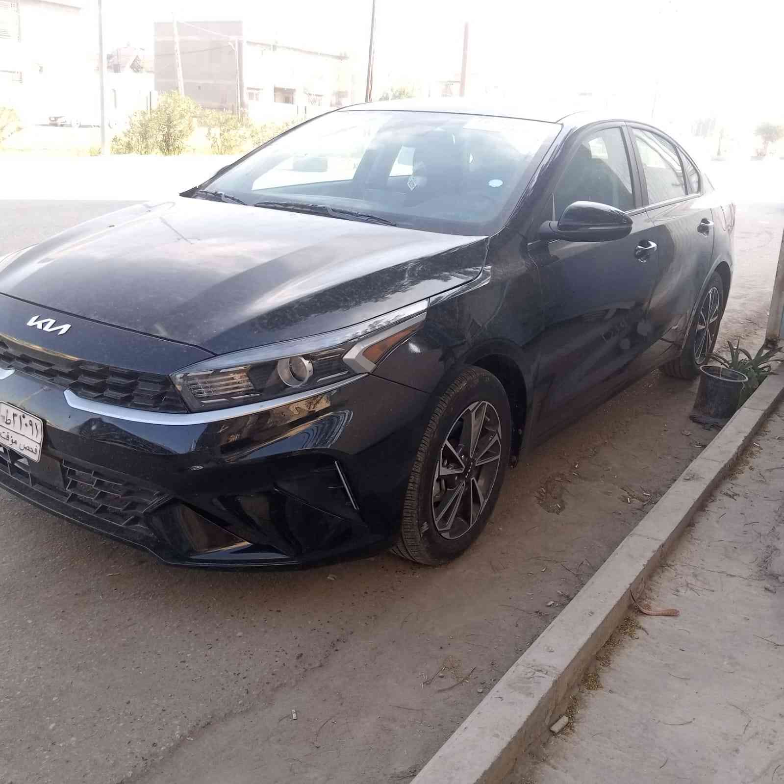 السلام عليكم
كيه فورتي موديل2024
ماشيه15الف

محرك 2000

السياره جديده بمعنه الكلام مواصفات المعروفه شاشه رادار مانع نزلاق تحديد مسار الحادث  فقط بنيد بدون اي رباك لا لقود ولا شواصي فقط القبق البنيد  السعر 147 تصال على الرقم ***********
