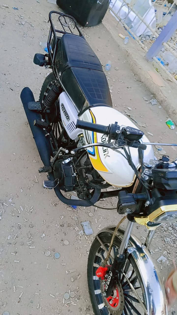 السلام عليكم دراجة للبيع السعر 700 وبيه مجال دراجه كفاله عامه نكره سلف كل نقص مابيها جيب فيتر وفحص دراجه موديل 24 شهر 12 اوراق العنوان بغداد التاجي جسر المصابيح ***********
