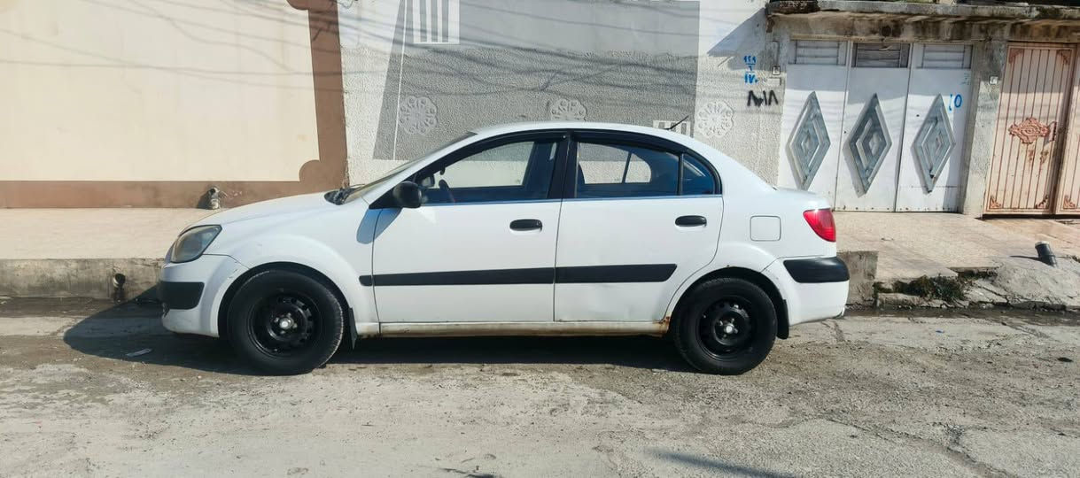 سلام عليكم
برايد 2008 للبيع بسمي ضرر جاملق واحد فقط بلا دواخل مكينه 16 شرط مكاني موصل جانب الايمن *********** ... *********** السعر 75
