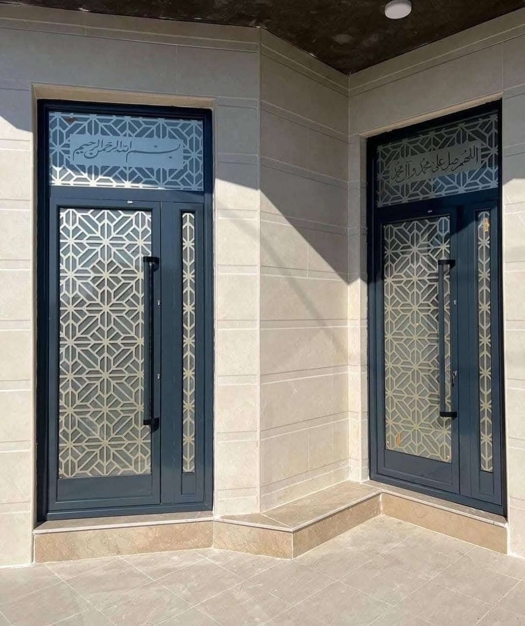 حيدر حميد للألمنيوم الحديث 
            أبواب ــ شبابيك 
   العنوان : بلد _ شارع المحيط 
              معمل الزهور 
        هـ / ***********
#ألمنيوم #بلد #صلاح_الدين @إشارة نور بلد بلد بوك | BaladBook حيدر حميد للأبواب والشبابيك شارع المحيط في بلد
