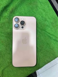 آيفون ١٦ برو ماكس ٢٥٦ • بطارية ٩٧٪ • نضيف مكفول