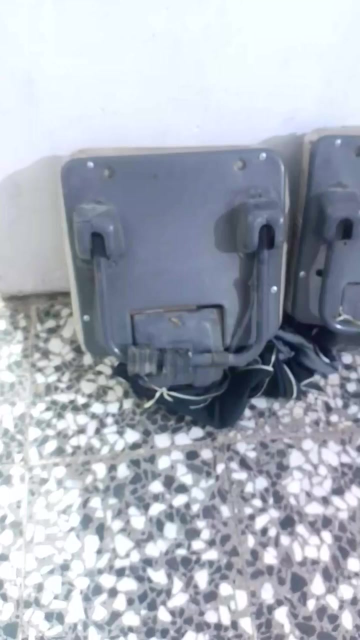 سلام عليكم كشنات نيسان ناصي للبيع نضيفات دوشمة جديد عدد 3 سعر الواحد 125 مكاني زعفران


**إذا كنت صاحب هذا الإعلان وتريد حذفه لأي سبب، رجاءا أرسل رسالة إلى الدعم الفني**