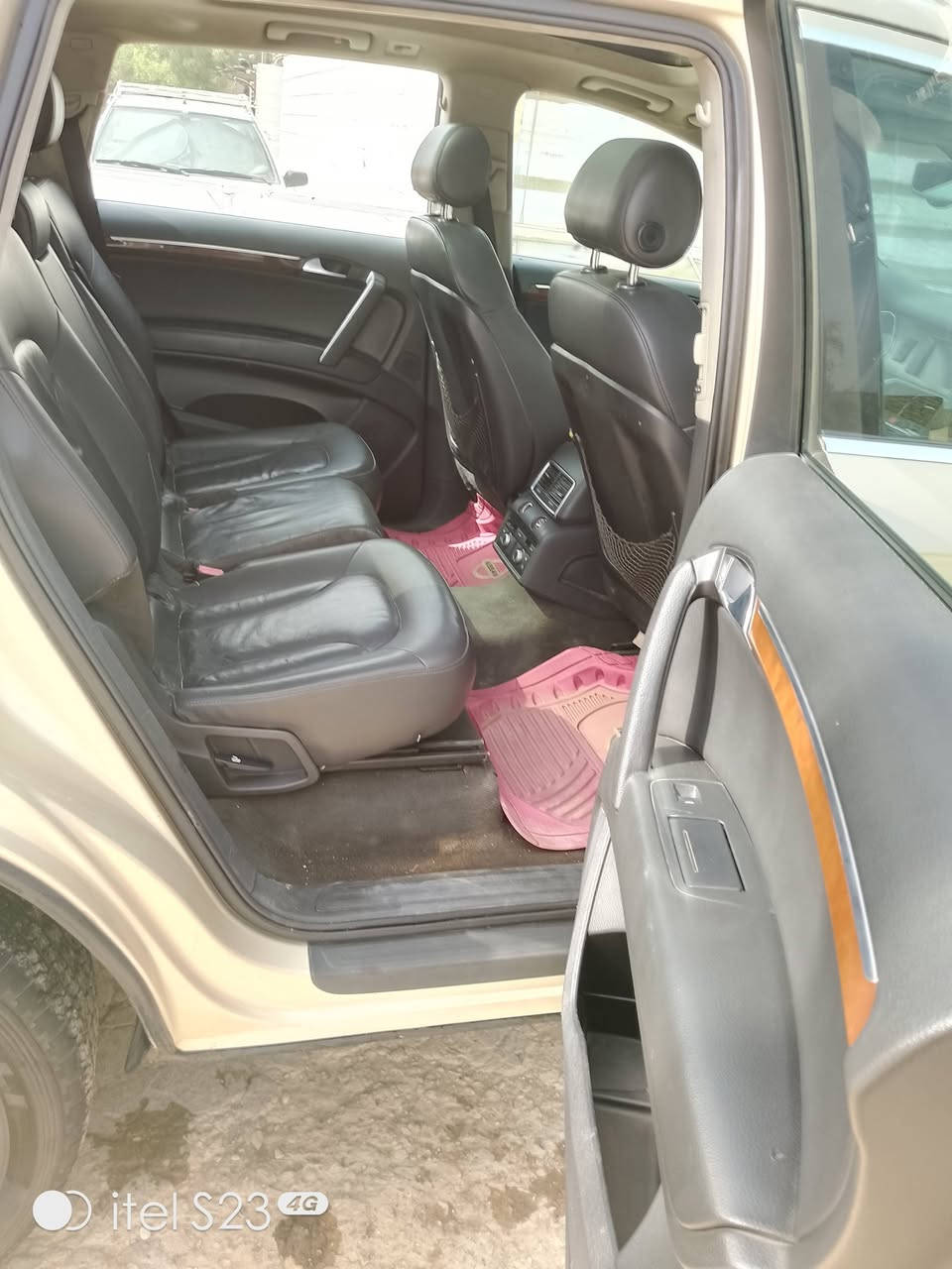 سلام عليكم سياره ودي موديل 2008 رقم سلمانيه سياره مكينته موزينه سياره جديده بس بيع كوم حديد متوزي علبيع قصد مابيع بس نقد سعر 70 مكاني بغداد رقمي ***********
