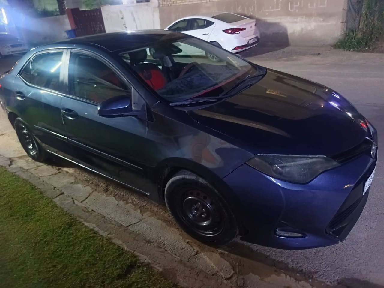 تيوتا كورلا موديل 18 مواصفات LI
رقم شمالي وارد امريكي
شاشة 
كاميرا 
رادار 
حساسات 
داش كام
بقية مواصفات معروفه 
سياره مال بيع مستعجل 110
***********
