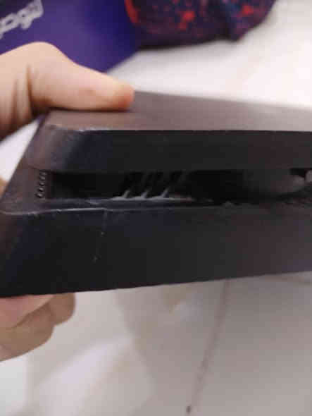 سلام عليكم بلي 4 سلم عاطل عاطل فحم مادري بي شنو من عطل وتركنا لجهاز ميوصل صوره يضل هيج مثل ماموضح بل فديو وميعرض ابيع فحم بدون ملحقات ولكفر تعبان وبي كم برغي مفتوح من فوك ولوك هوه لجهاز ابيعه فحم مو تكلي طلع هيج بي سعره 75 قفل وتوصيل موجود ***********
