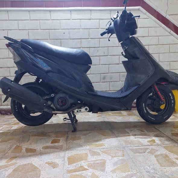 السلام عليكم
دراجه ماكس عدله للبيع بلاديه بوشه ٤٩ مكينه مفتوحه مره وحده دراجه كفراتهة بلاديه كلهة ختم واحد ويه المكينه مكينتهة ناعمه دبلاتهة كامله كهربائيات عداد بلاديات شغالات صالنصهFMحساساتهة وقفل جنطه وستيرن كلهن شغالاتشغاله نكره سلف هندر 
سعرهة ٥٧٥ وبيهة مجال 
*********** متواجد خاص و واتساب ورصيد
مكاني بغداد البلديات قرب تقاطع الكهرباء
