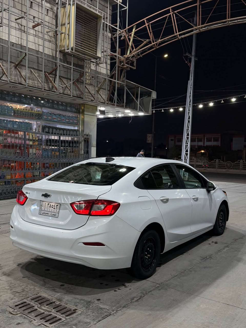 السلام عليكم 
شوفرليت كروز 2019
 رقم بصره معوقين باقي شهرين واصير حره 
حادث بنيد وبيهه جاملغ بارد 
الباقي كله مكفول كفاله عامه محرك 1400 تيربو كير و ومحرك مكفول سياره نضيفه وجاهزه عنوانها
بصره سعرها 98مستعجل على بيعتها وإذا اكو مراوس *********** البصرة, العراق
