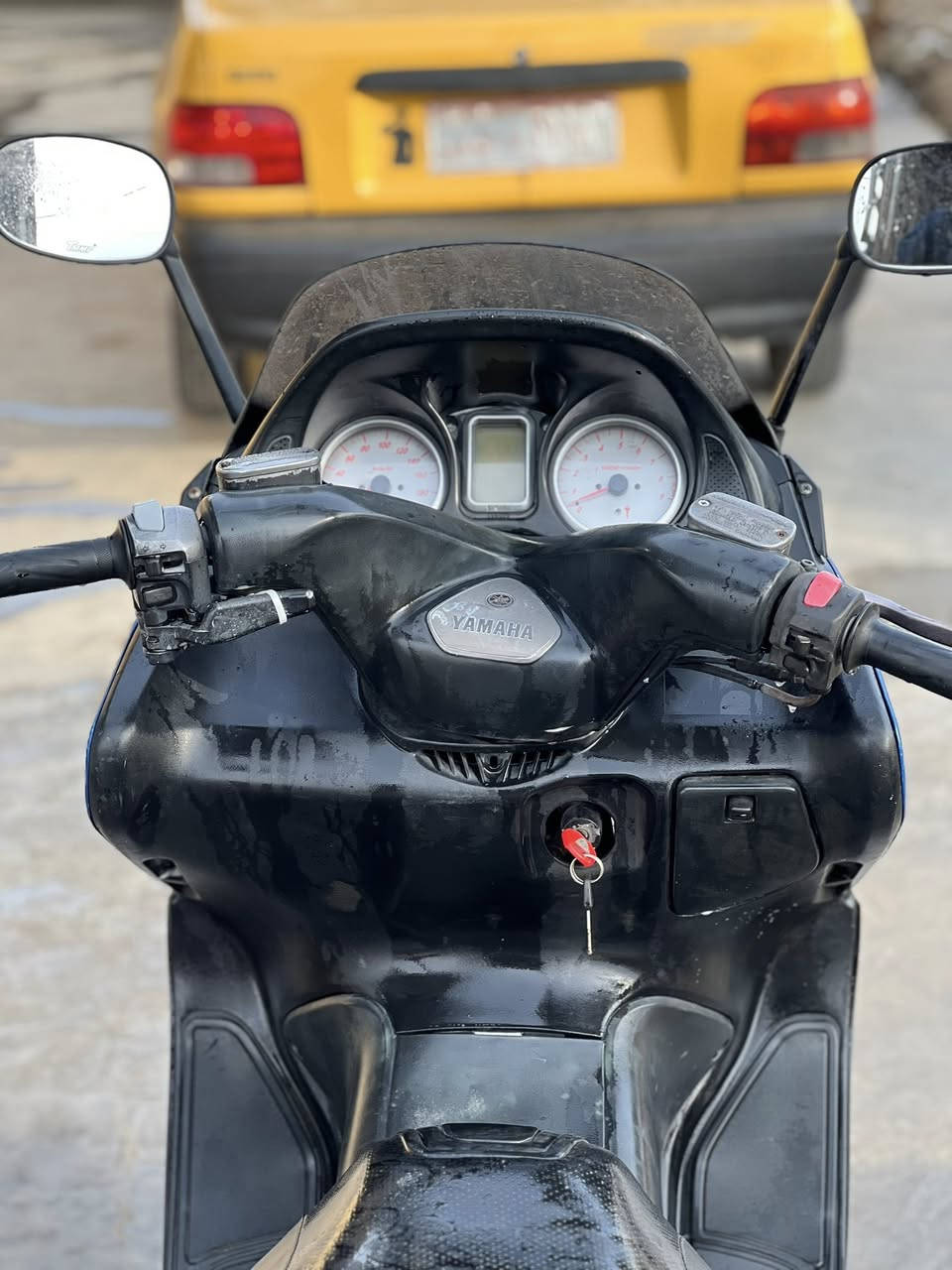 السلام عليكم للبيع تي ماكس2008  دراجه خير من لله صالنصه يوشماره لايت زنون زوج تاير جدد مانقصها اي شي السعر خاص مكان بابل ***********
