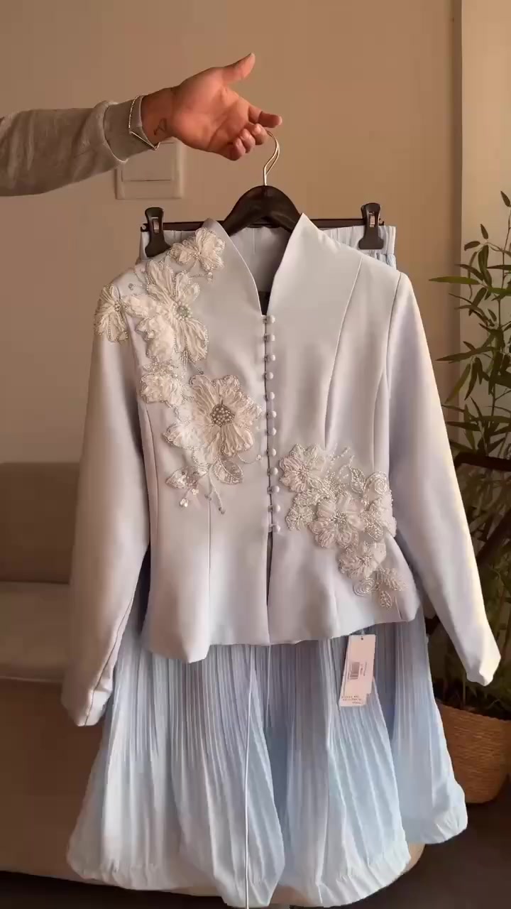 وصل الترند طقم صيفي 😍🔥🔥🔥🔥
خامه دابل ايطالي 
بسعر ٥٥ الف فقط والتوصيل مجاني 🔥
قياس 48/46/44/42/40/38/


**إذا كنت صاحب هذا الإعلان وتريد حذفه لأي سبب، رجاءا أرسل رسالة إلى الدعم الفني**