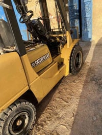 رافعة شوكية • ٣.٥طن • بصرة زبير