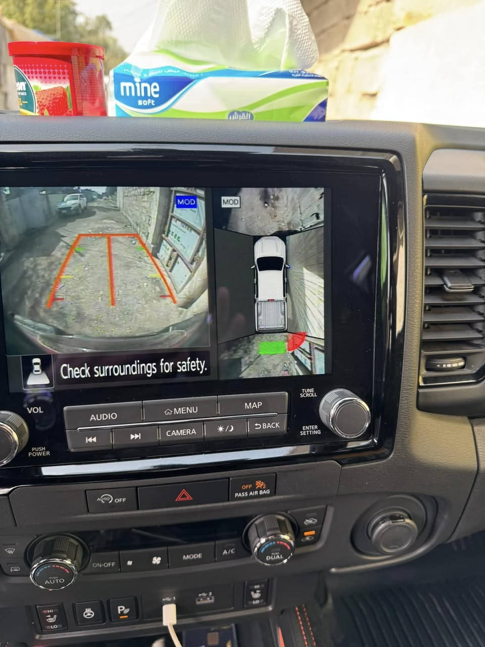 سلام عليم
بنبد وجاملق سرقه فقط

 
نيسان فونتيره 
موديل ٢٠٢٤ 
مكينه ٦سلندر  ٣٨٠٠ تنفس طبيعي يعني بانزين عادي
تتفهة تبريد شقالات 
ماشيه ١٢ ميل 
فول مواصفات ما عده التنتة 
٥كامرات محيطيه 
رادار امامي 
رادار بل مري 
رادار خلفي توقف ذاتي 
هيتر بل مري 
كرسي كهربا 
كراسي تتفهة 
ستيرن تتفهة
ستيرن رجاج من تعبر الخط
حساسات إماميه 
حساسات خلفيه 
السياره كامله من كلشي 
رقم أربيل بسمي هزه جديده 
رقم الشمالي معفي من الضربه 

مكان السياره بغداد العامريه 

***********
