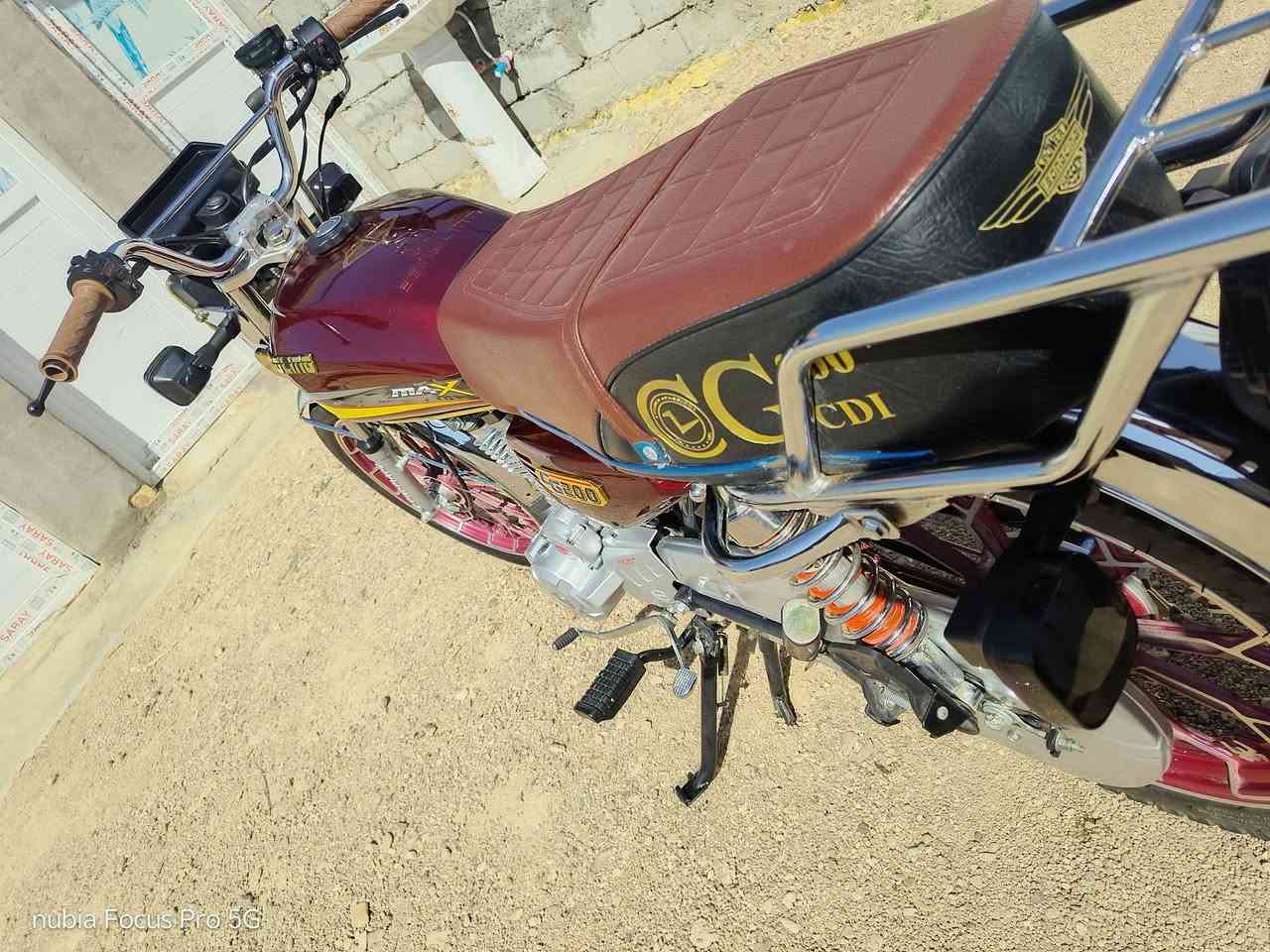 سلام عليكم شباب
دراجه سيفان سونك موديل 2025
دراجه كامله مكمله ما عوزها اي شي
دشبول الكتروني بريك امامي دسك 
دراجه بعدهي وكالهه الله شهاد  صارللها ثلاث اشهر من مطلعيها من المعرض ماشيه 
3200الف حقيقي السعر 750قفل قفل الاستفسار عله هذا الرقم *********** مكاني طويرج
