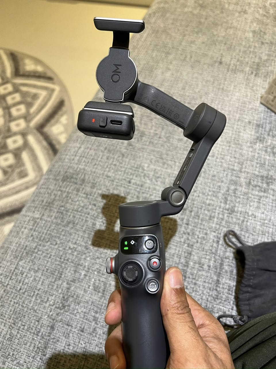 جهاز DJI osmo mobile 7p
جهاز مخصص للtest داخل المحل استعمال اسبوعين 
السعر ١٢٠ الف. قطعه التتبع موجوده داخل الكارتونه.


**إذا كنت صاحب هذا الإعلان وتريد حذفه لأي سبب، رجاءا أرسل رسالة إلى الدعم الفني**